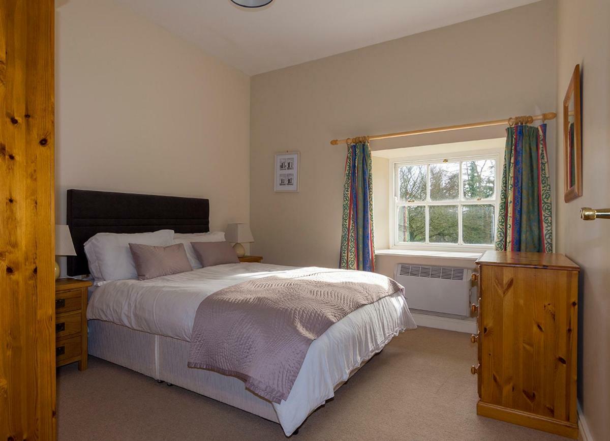 Townley Hall Apartments Slane Exterior foto